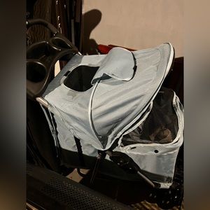 Cat/small dog stroller